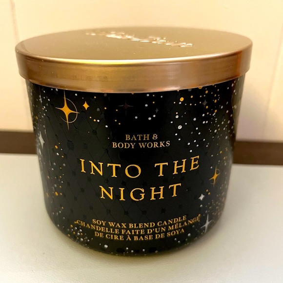 Bath & Body Works Into The Night 3-Wick Candle - Picture 1 of 8